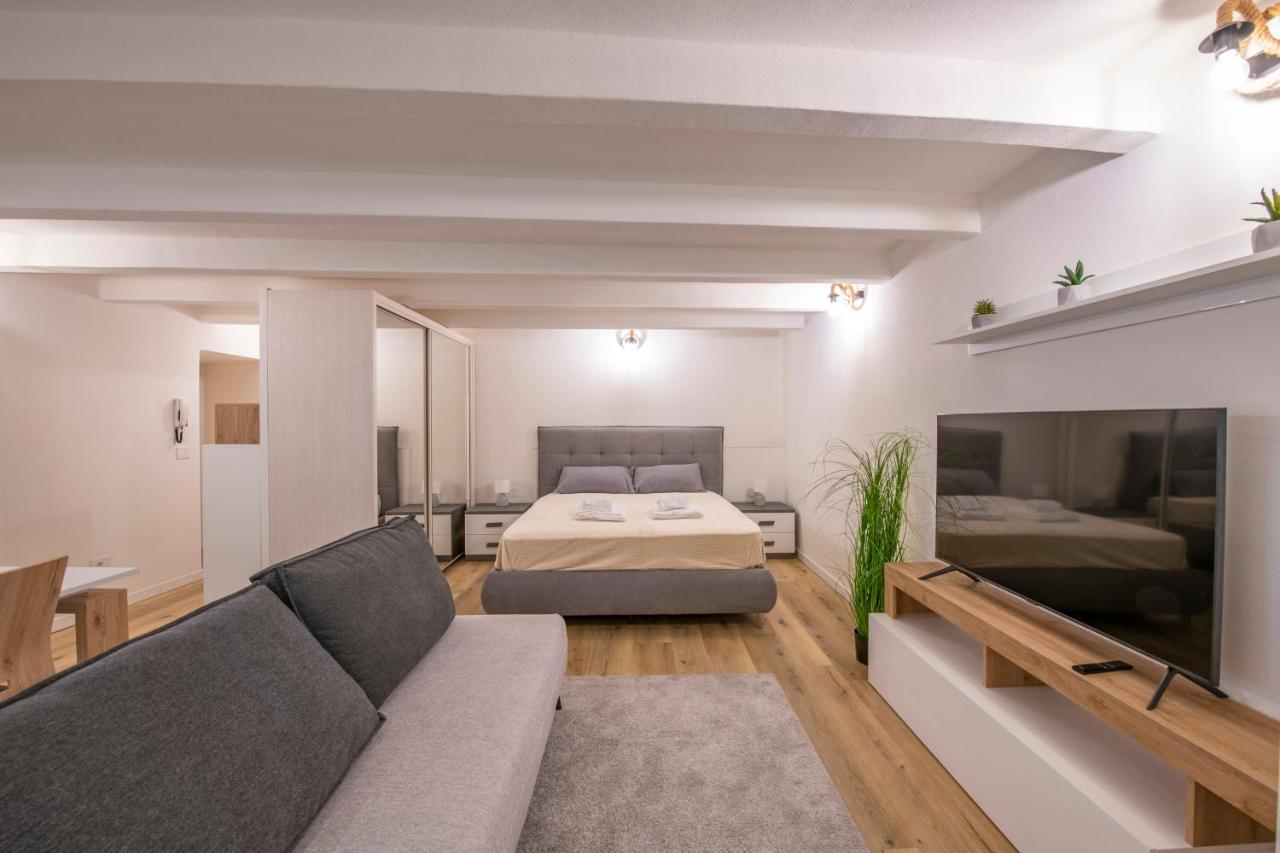 Borsarihouse Wifi & Smarttv Appartement Verona Buitenkant foto