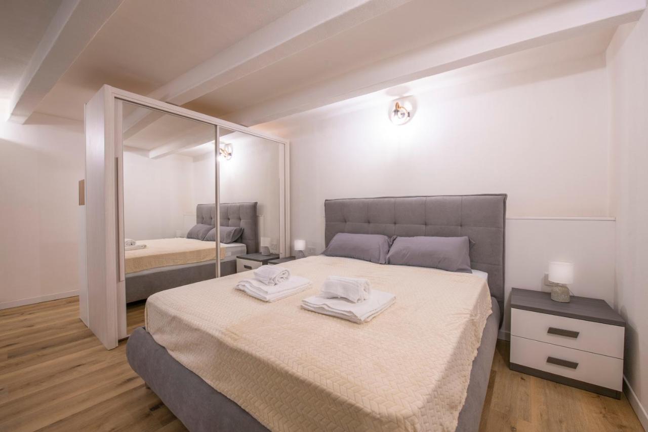 Borsarihouse Wifi & Smarttv Appartement Verona Buitenkant foto